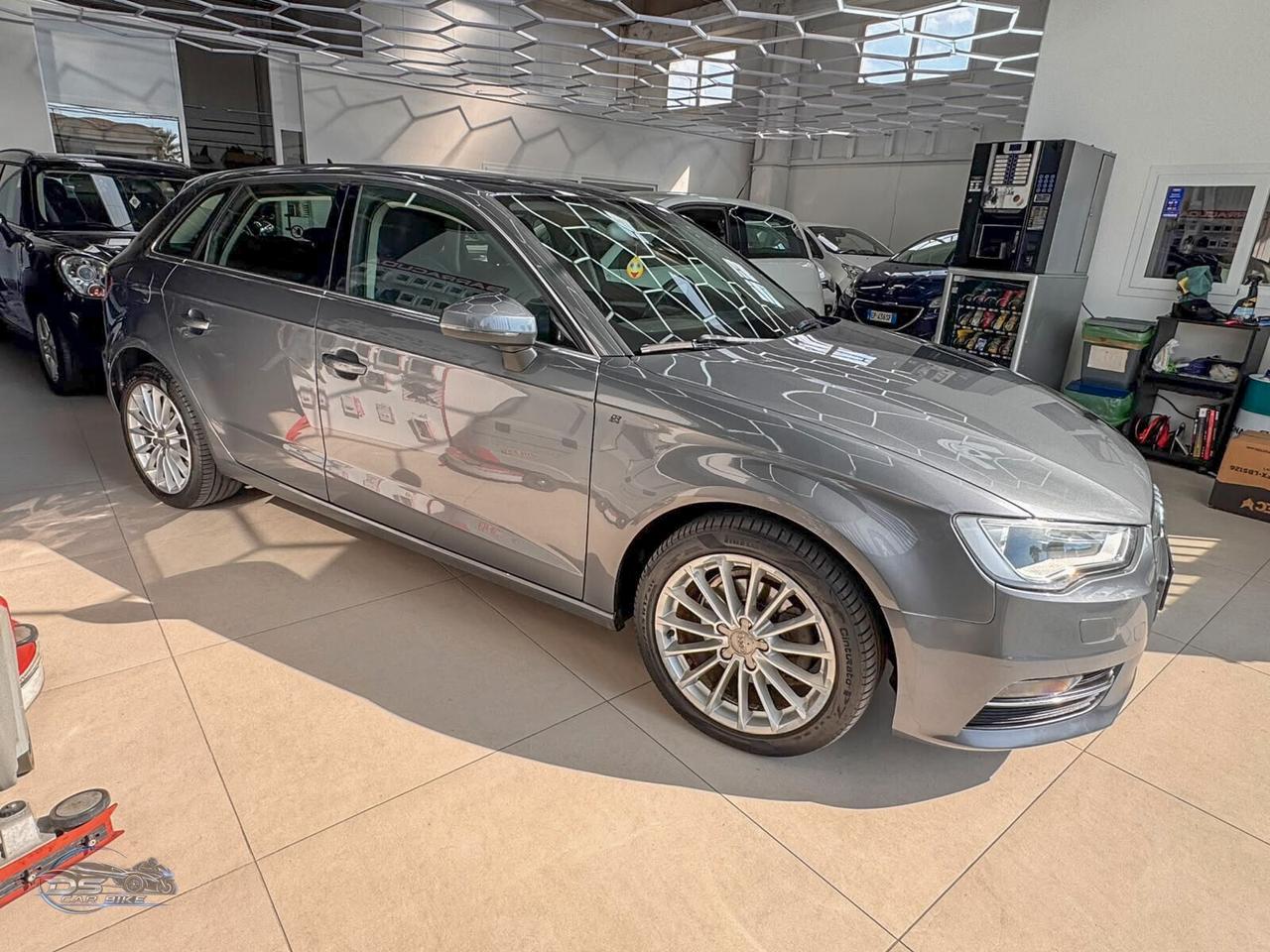 Audi A3 1.6 TDI Ambition 105CV