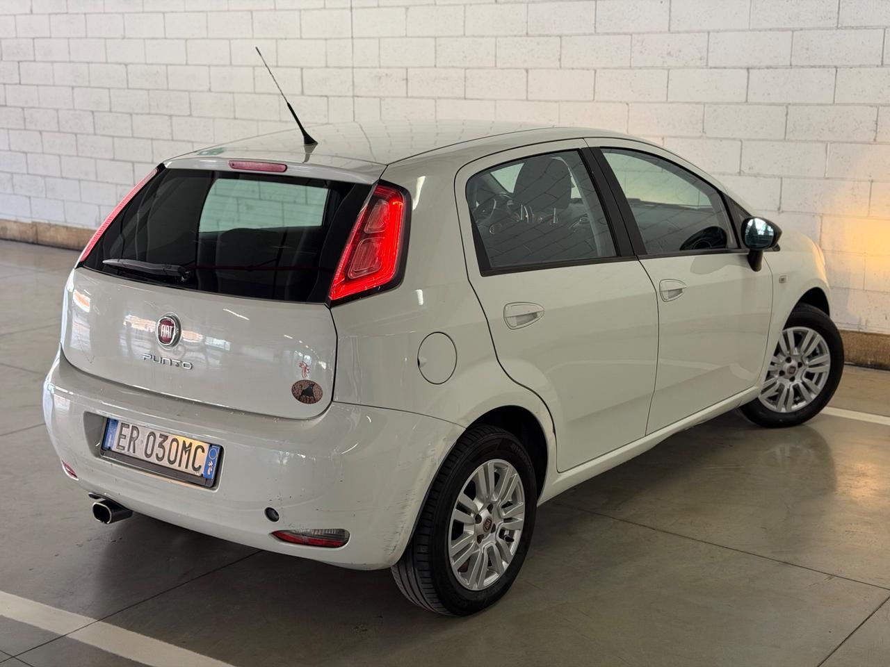 Fiat Punto 1.3 MJT II 75 CV 5 porte Lounge
