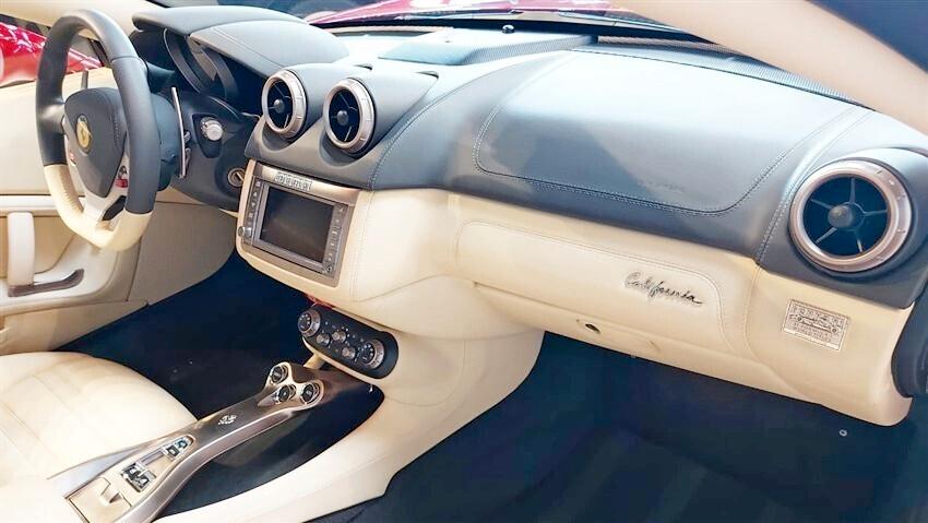 Ferrari California 4.3 DCT