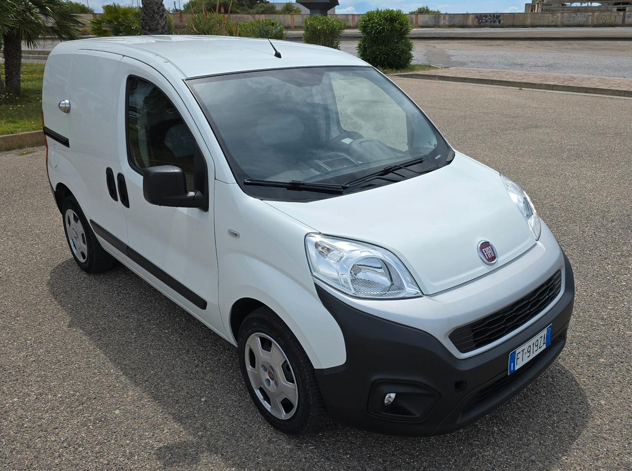 Fiat Fiorino 1.3 MJT 95CV Cargo SX