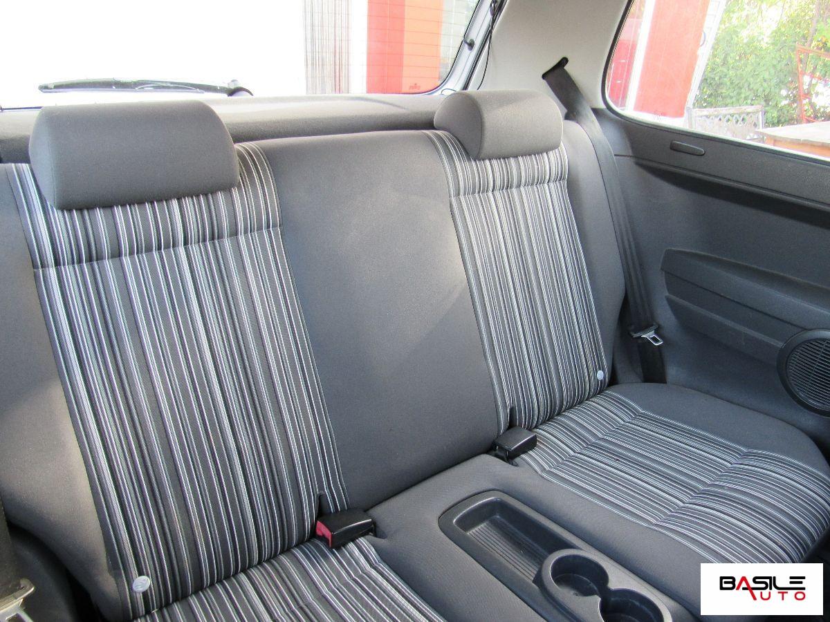 VOLKSWAGEN - Fox - 60CV