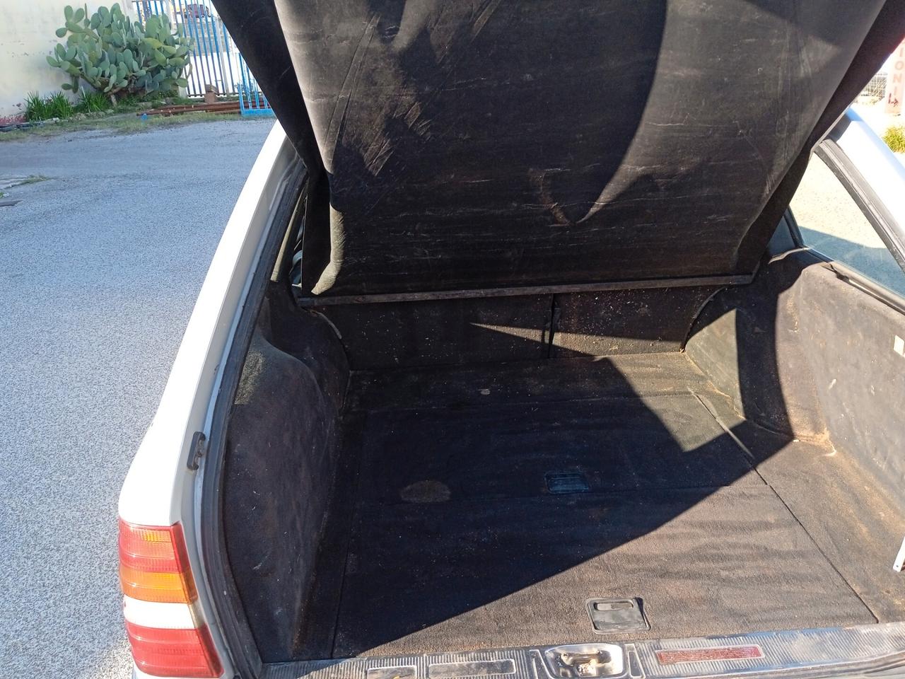 Mercedes-benz 320 250 TD diesel Station Wagon w124