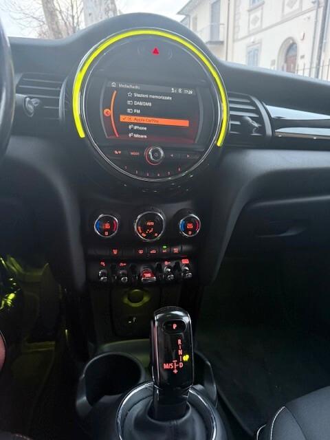 Mini 1.5 Cooper 5 PORTE..BLACK EDITION...CAMBIO AUTOMATICO!!