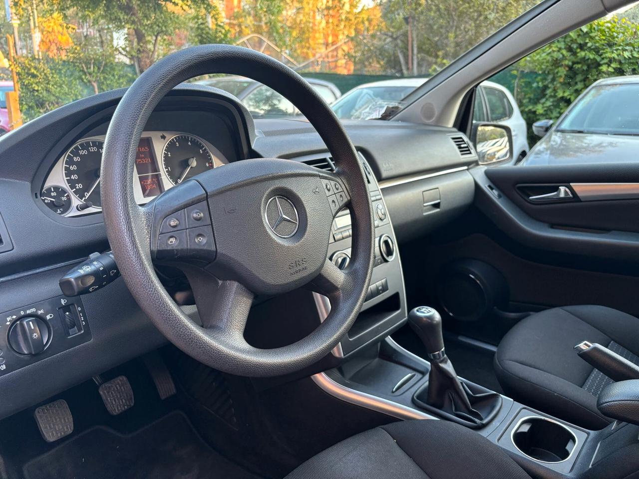 Mercedes-benz B 180 BlueEFFICIENCY OK Neopatentati