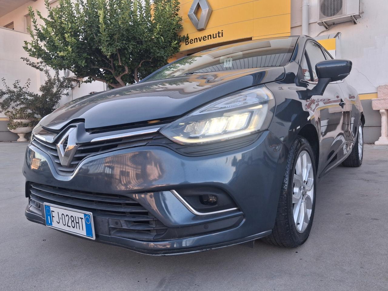 RENAULT Clio Intens 1.200 16v 75cv Km146.000