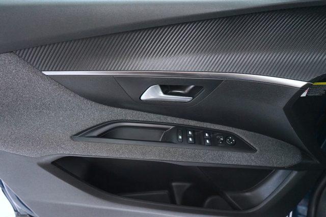 PEUGEOT 5008 BlueHDi 130 S&S EAT8 Active Business 7 Posti