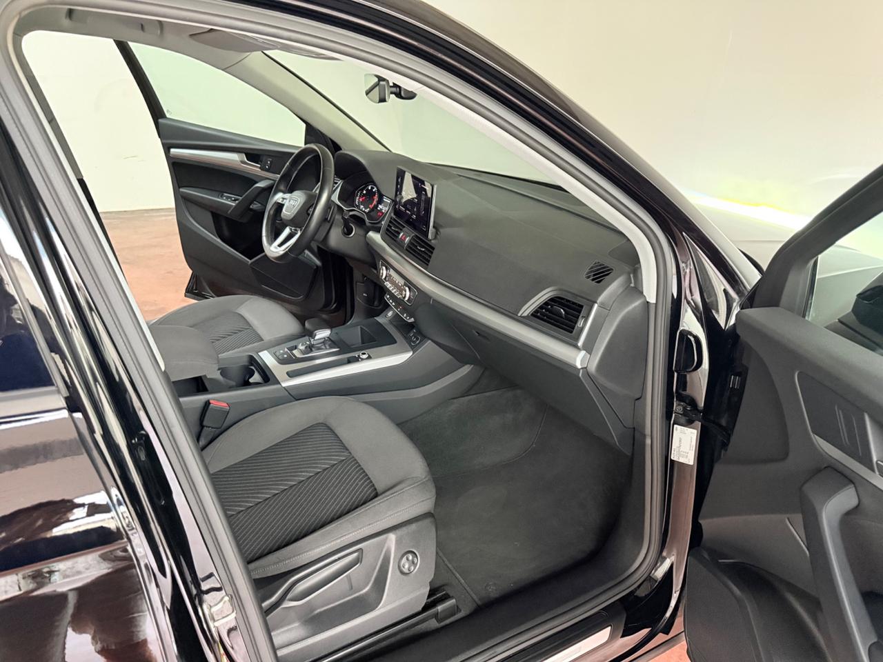 Audi Q5 35 TDI S tronic Business