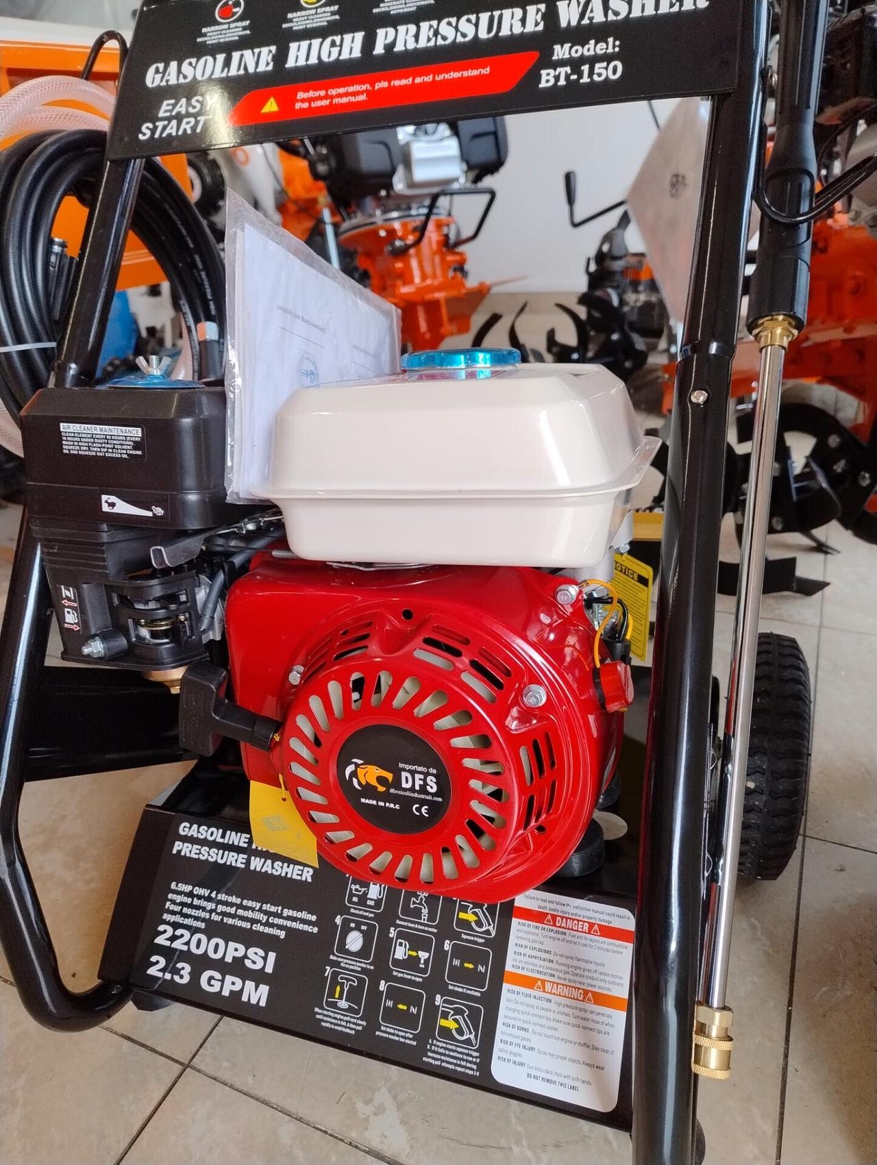 Vasta disponibilità di motocarriole e altro