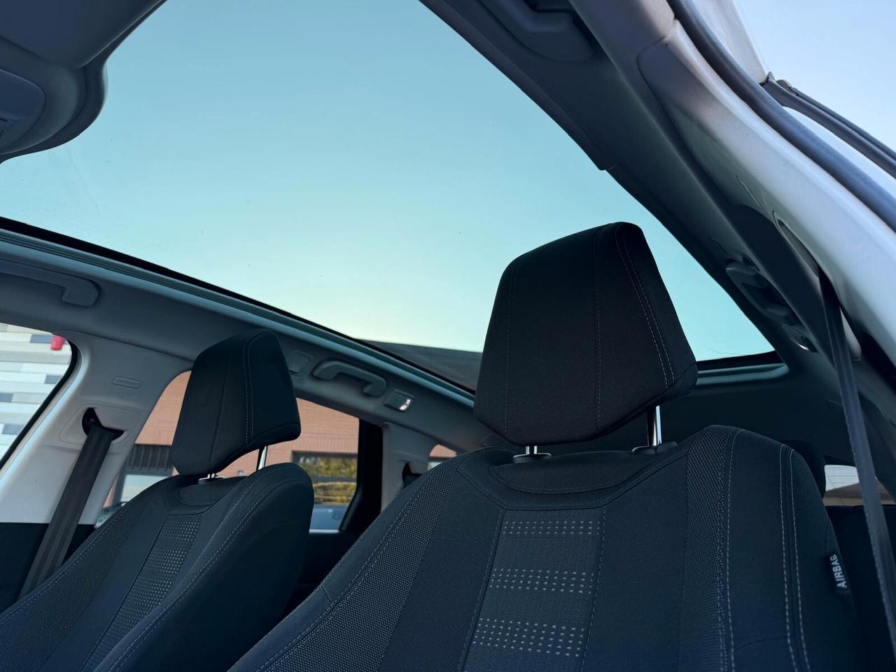 Peugeot 308 1.6 BLUEHDI 120 EAT6 S&S SW ALLURE 2016