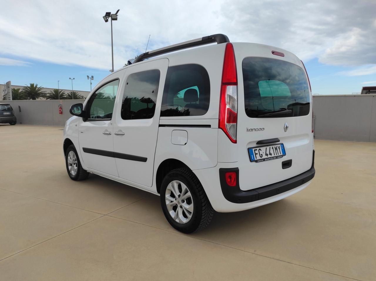 Renault Kangoo 1.5 dCi - 90cv 5 posti AUTOCARRO