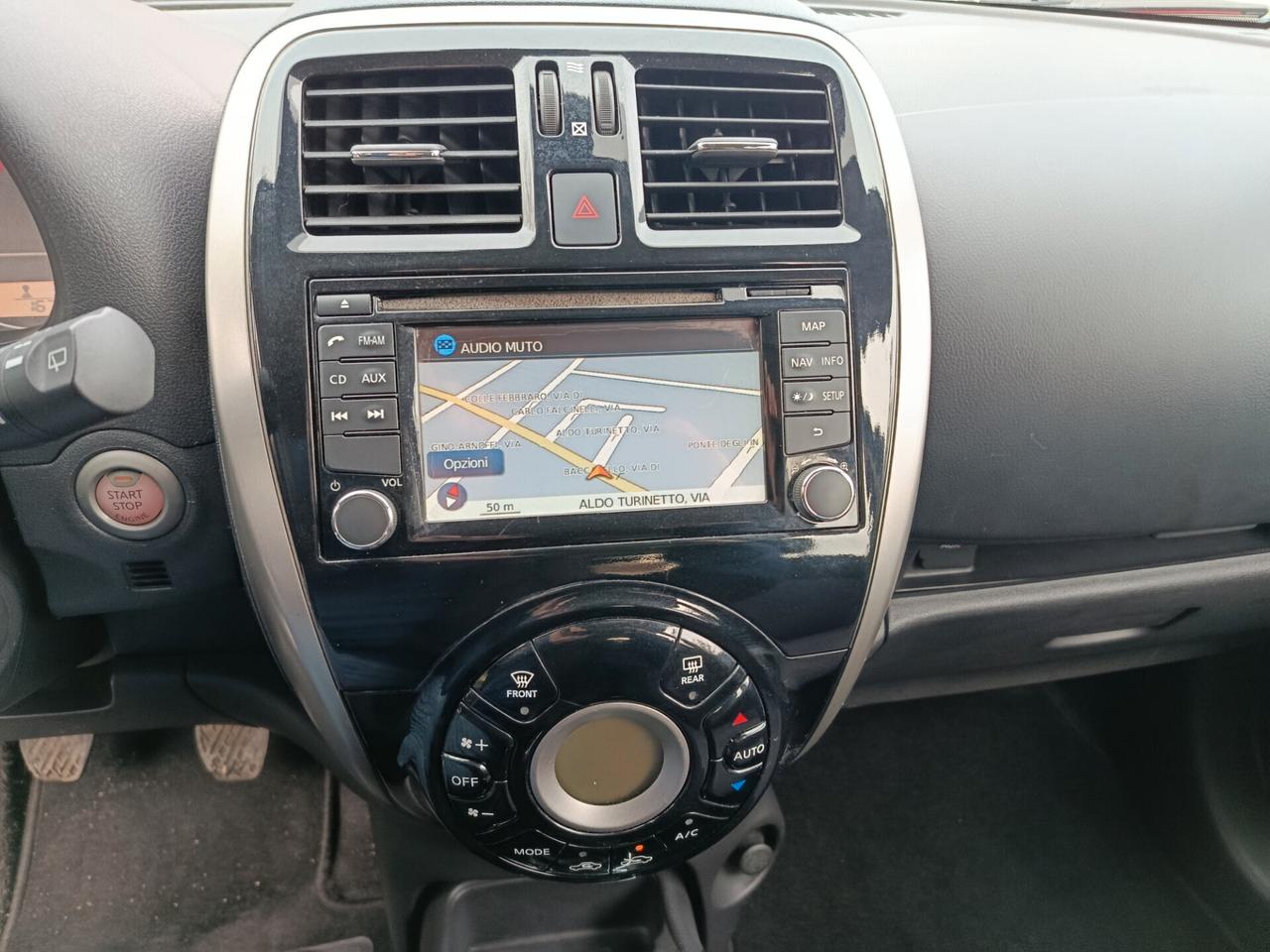 Nissan Micra 1.2 12V 5 porte Tekna