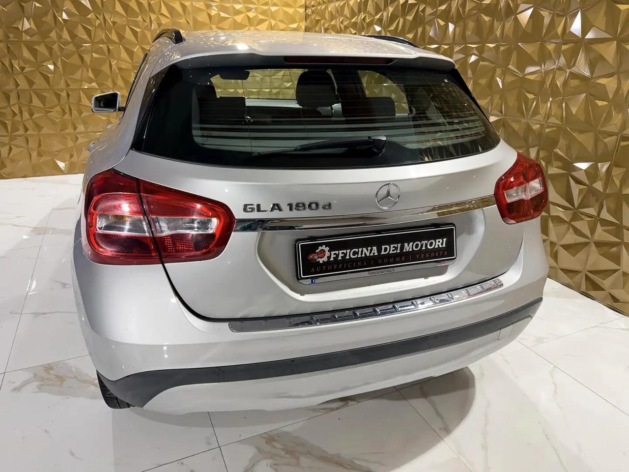 Mercedes-benz GLA 180 d Automatic Premium