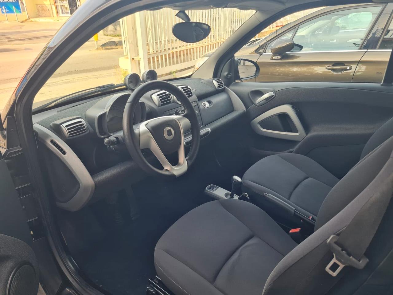 Smart ForTwo 1000 62 kW coupé passion