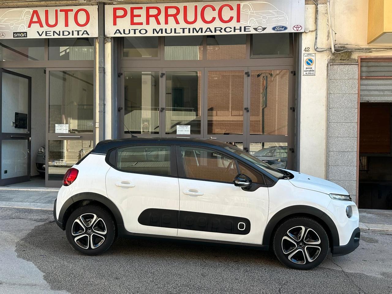 Citroen C3 1.5 BlueHDi 100CV Shine