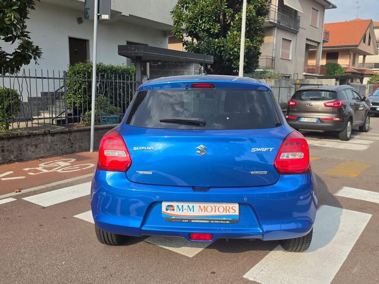 Suzuki Swift 1.2 Hybrid Top