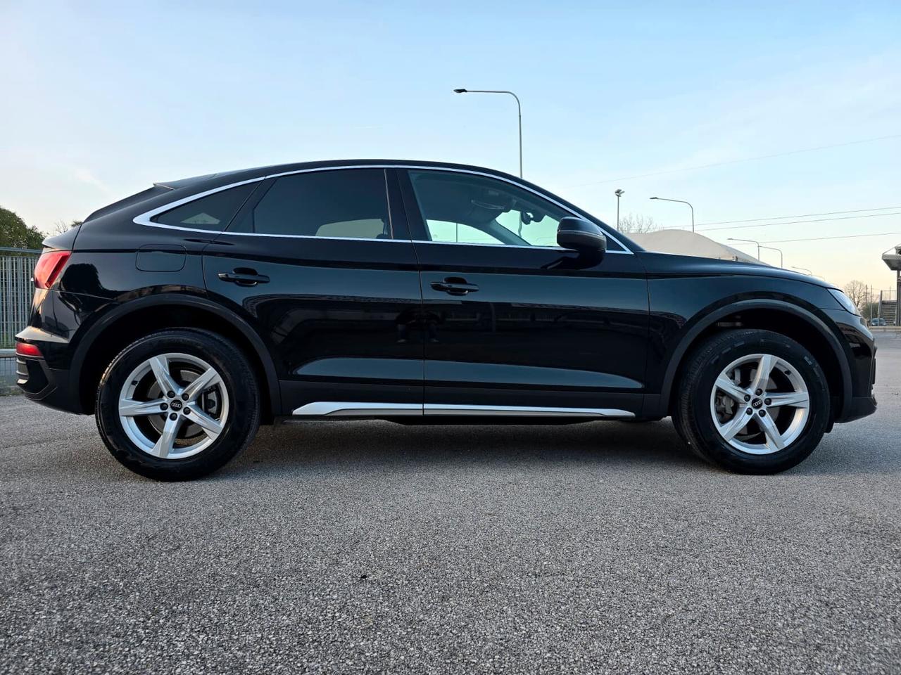Audi Q5 SPB Sportback mhev 40 TDI quattro S tronic Business Advanced
