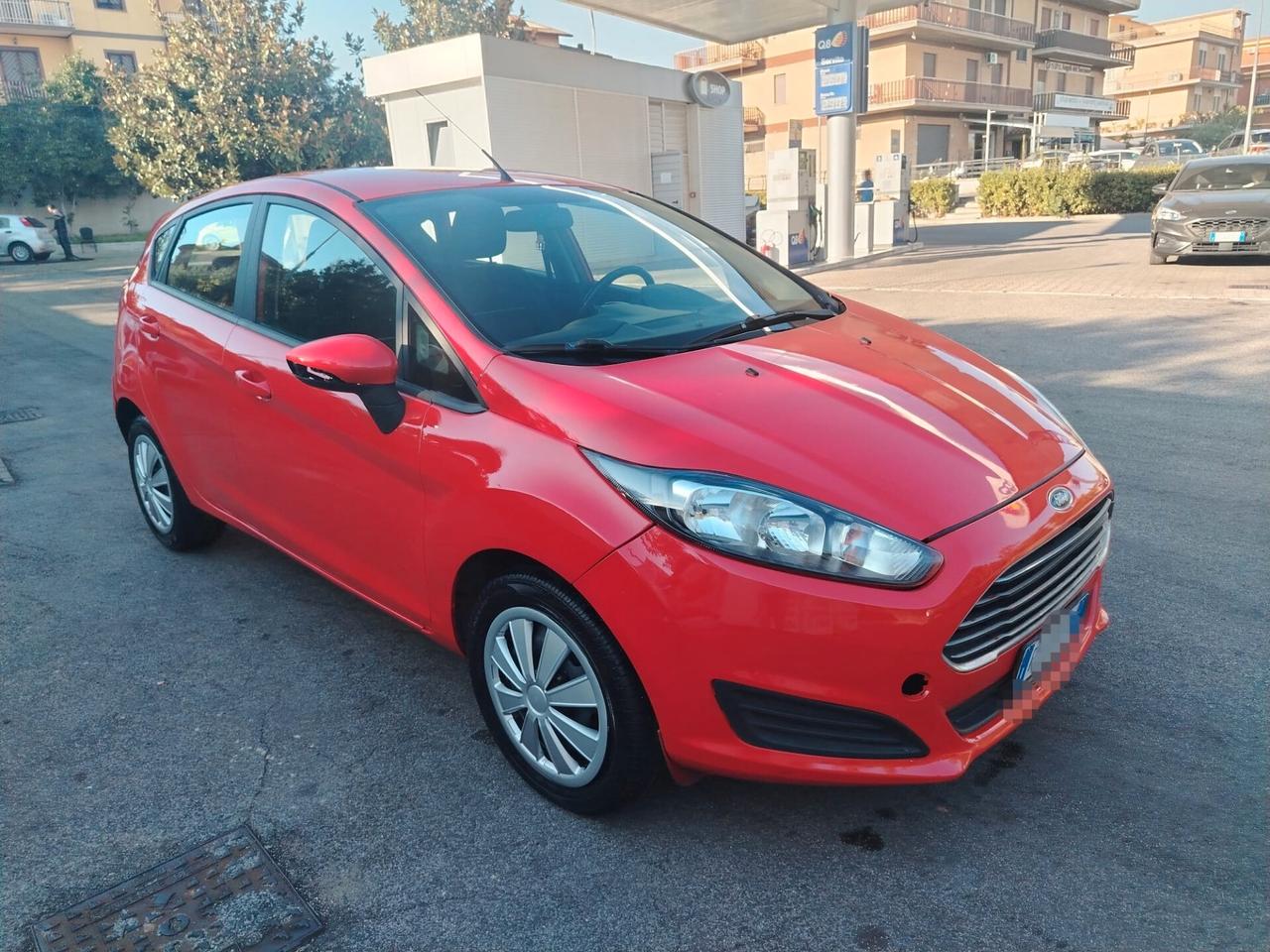 Ford Fiesta 1.4 3 porte Bz.- GPL Black & White Edition