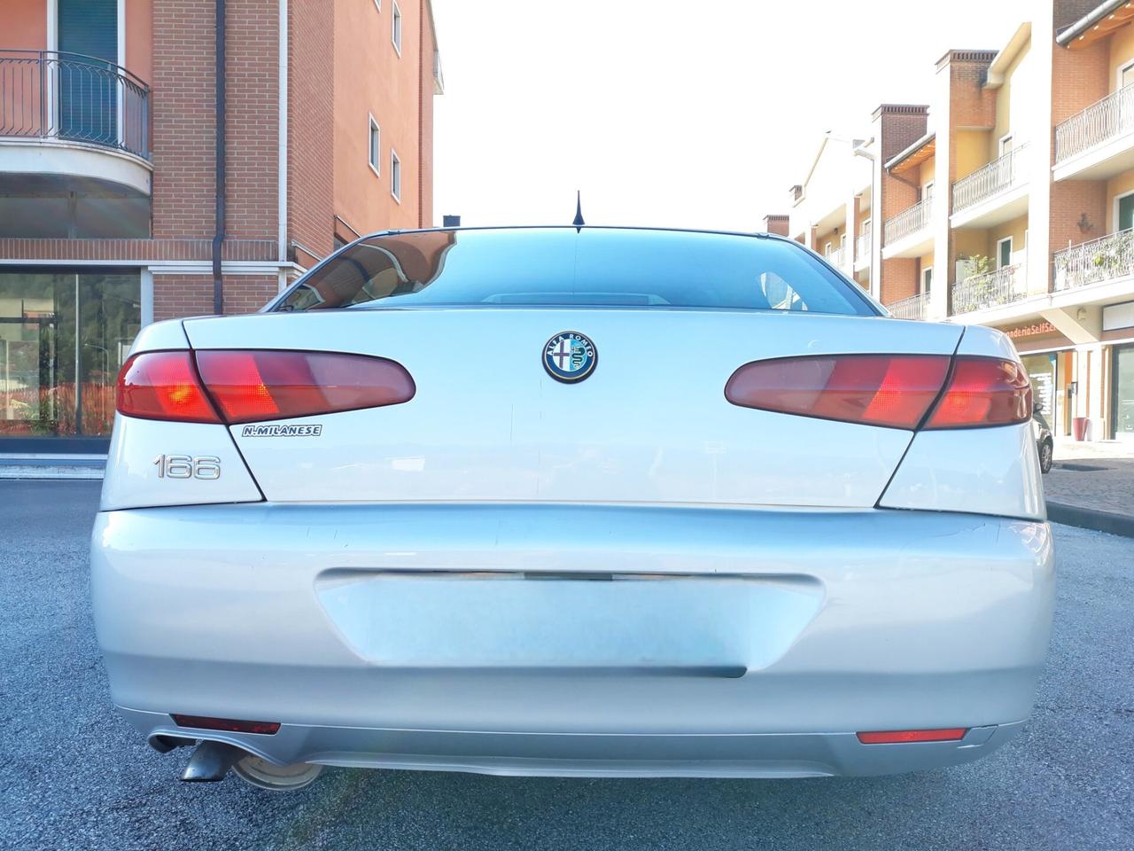 Alfa Romeo 166 2.4 JTD cat Exclusive