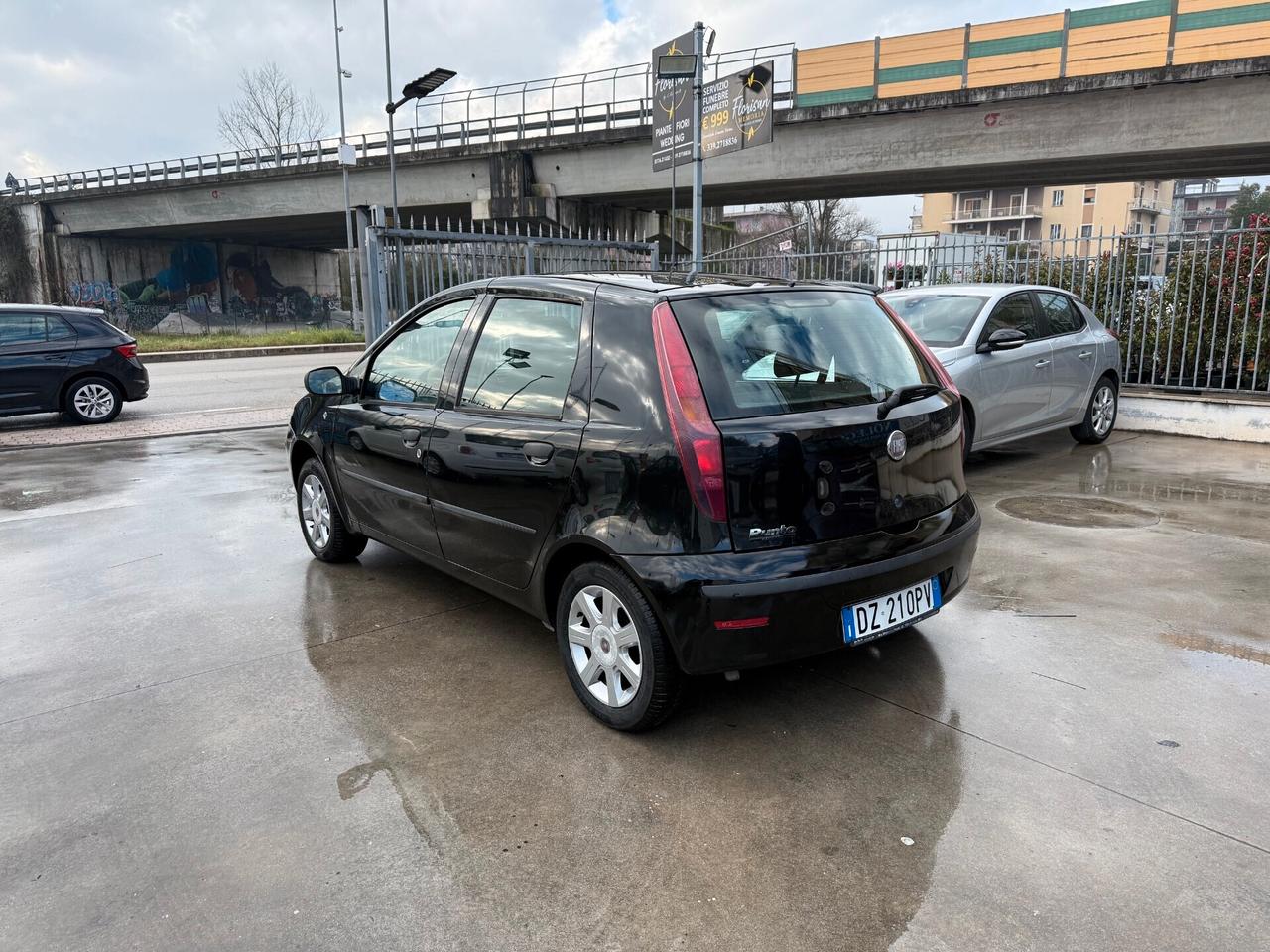 PUNTO 1.2 GPL 2010-OK NEOPAT.-UNICO PROPRIETARIO