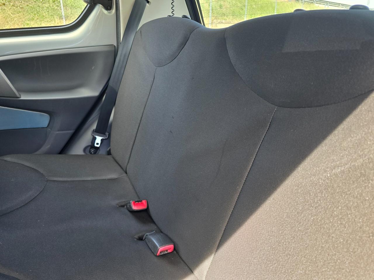 Toyota Aygo 1.0 12V VVT-i 5 porte