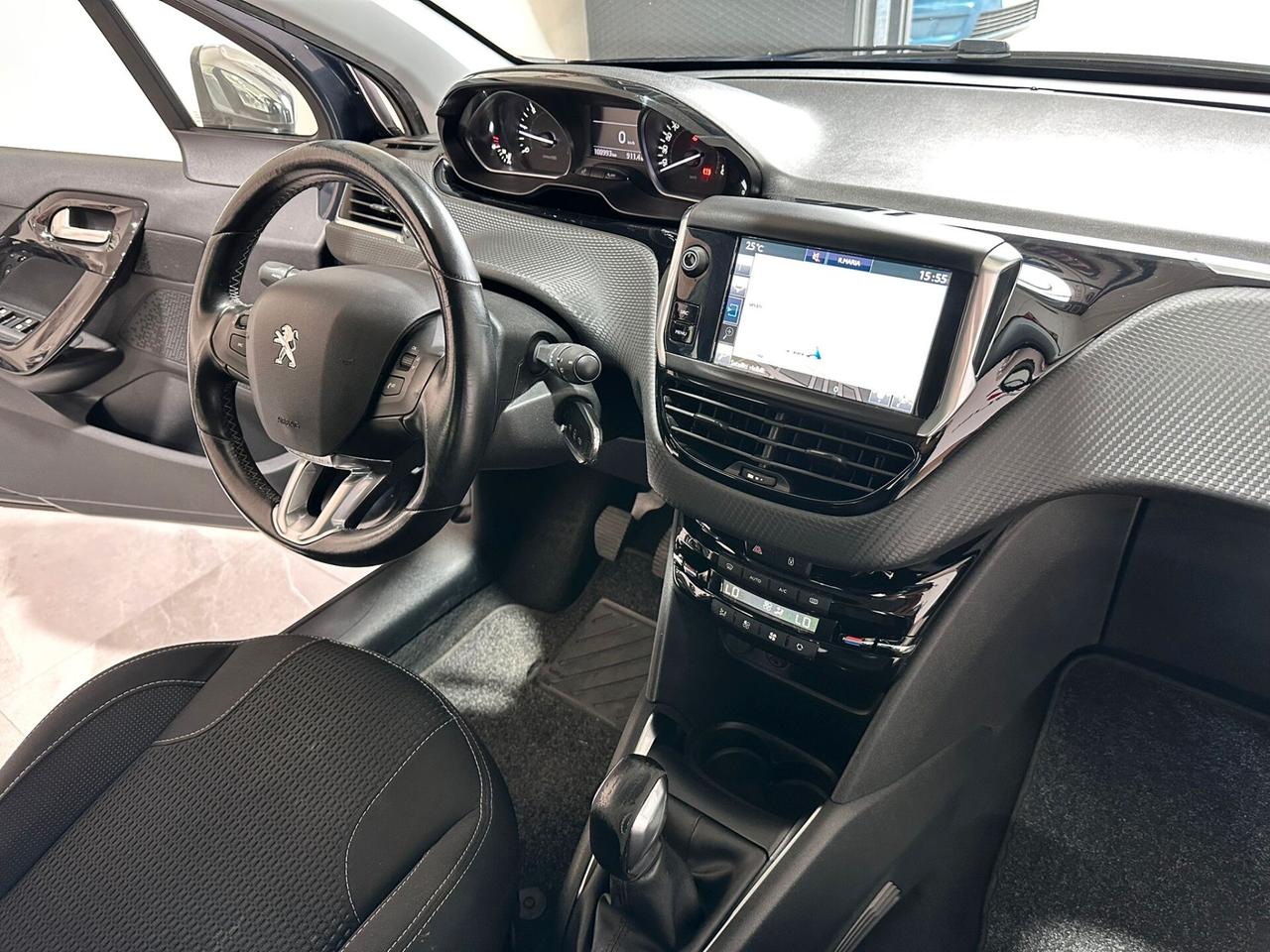 Peugeot 208 BlueHDi Allure - FULL – DA VETRINA – LED – NAVI