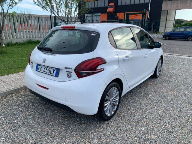 PEUGEOT 208 1° serie PureTech 82 5 porte Allure