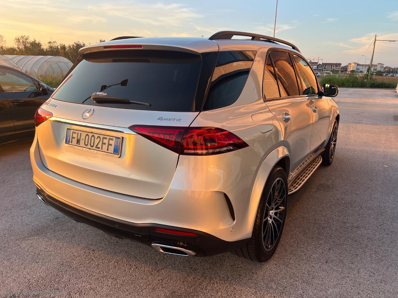 MERCEDES-BENZ GLE 300 d 4Matic Premium 7 POSTI TETTO 21 CAMERA BURMESTER