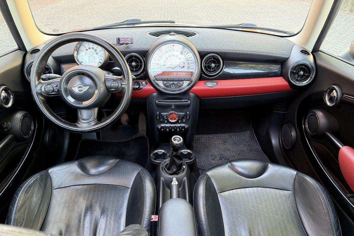 MINI Mini 1.6 16V Cooper D