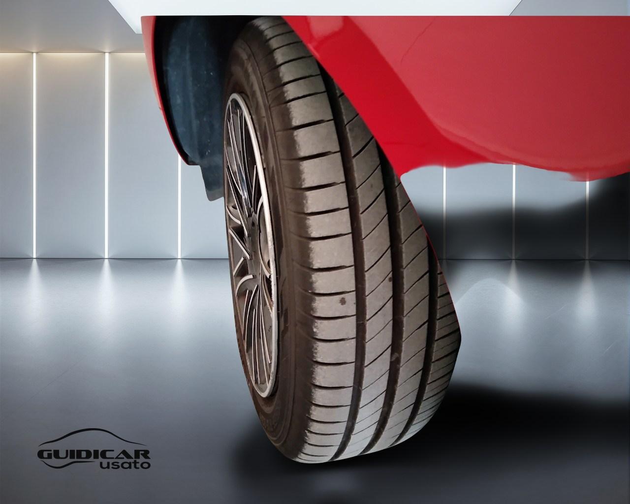 LANCIA Ypsilon III 2021 - Ypsilon 1.0 firefly hybrid Gold s&s 70cv