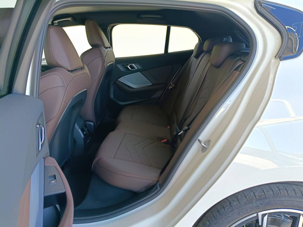 BMW Serie 1 F70 - 120d 48V MSport Pro auto