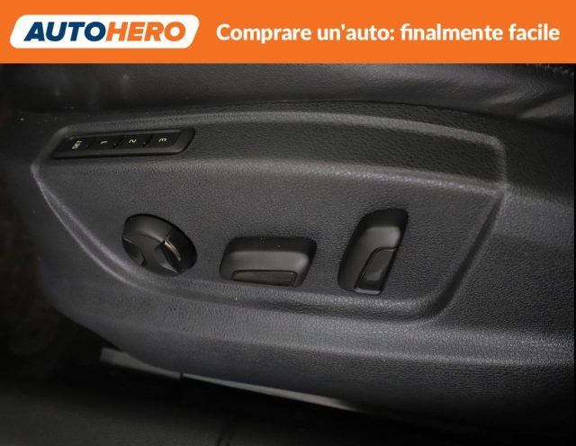 SKODA Octavia 2.0 TSI DSG Wagon RS 245