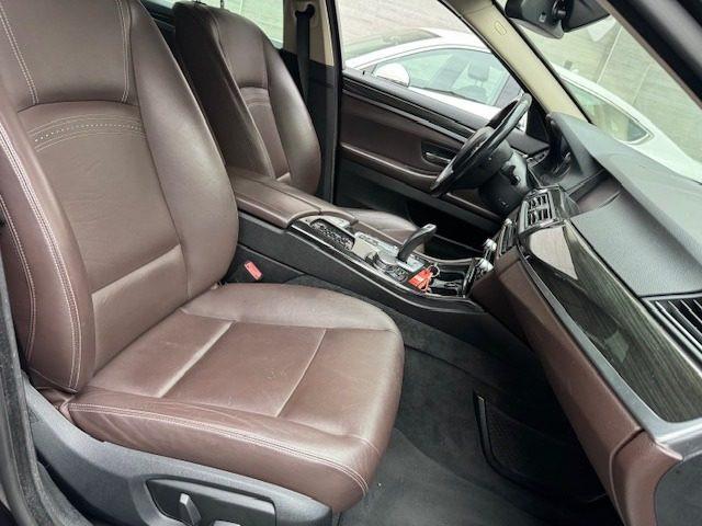 BMW 520 d xDrive Touring Luxury