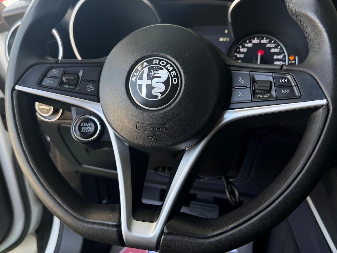 Alfa Romeo Stelvio 2.2 Turbodiesel 210 CV AT8 Q4 Executive