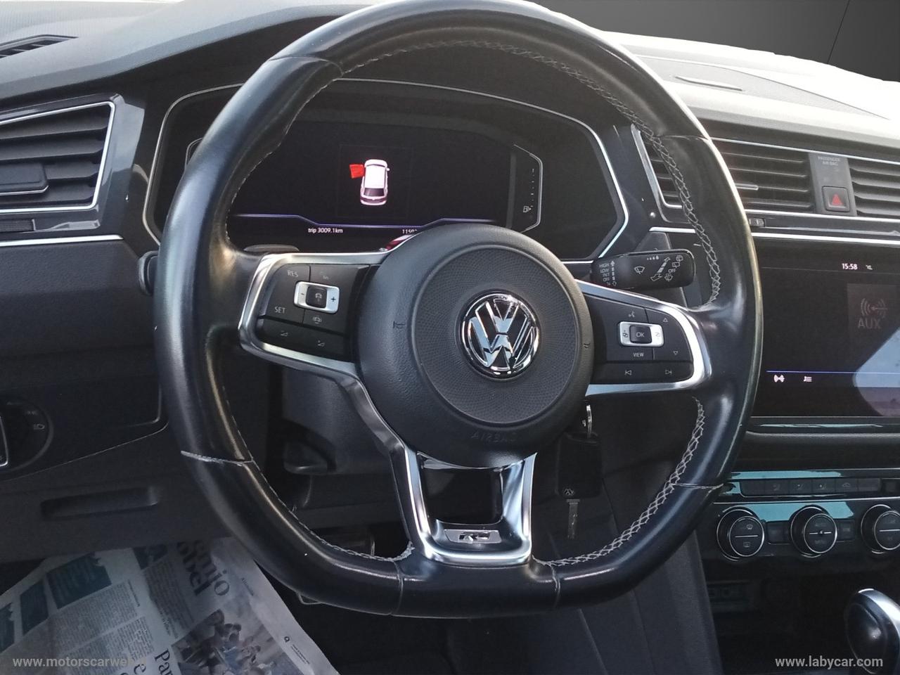 VOLKSWAGEN Tiguan 2.0 TDI 150CV SCR DSG R-Line TETTO APRIBILE