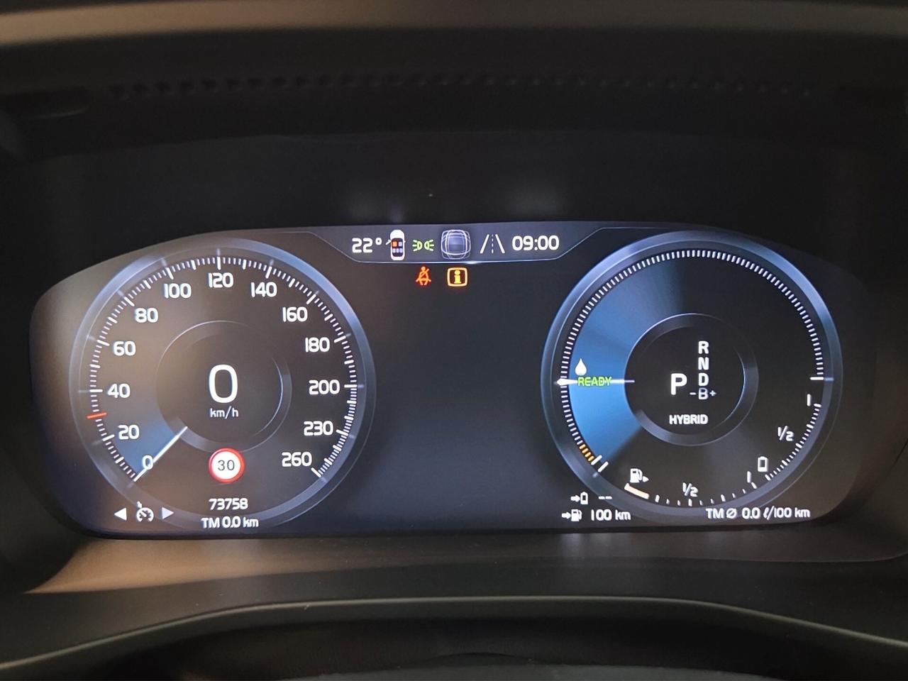 Volvo XC40 T4 Recharge Plug-in Hybrid automatico Core AUTOCARRO N1