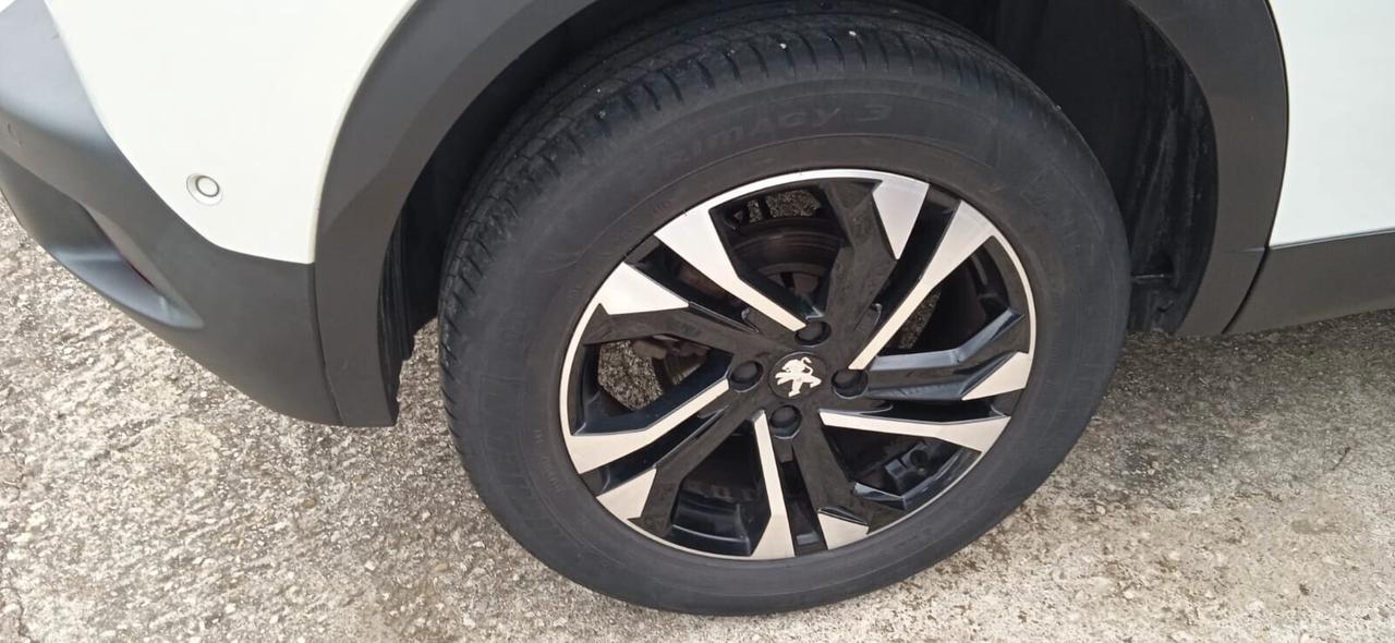 Peugeot 2008 BlueHDi 110 S&S GT