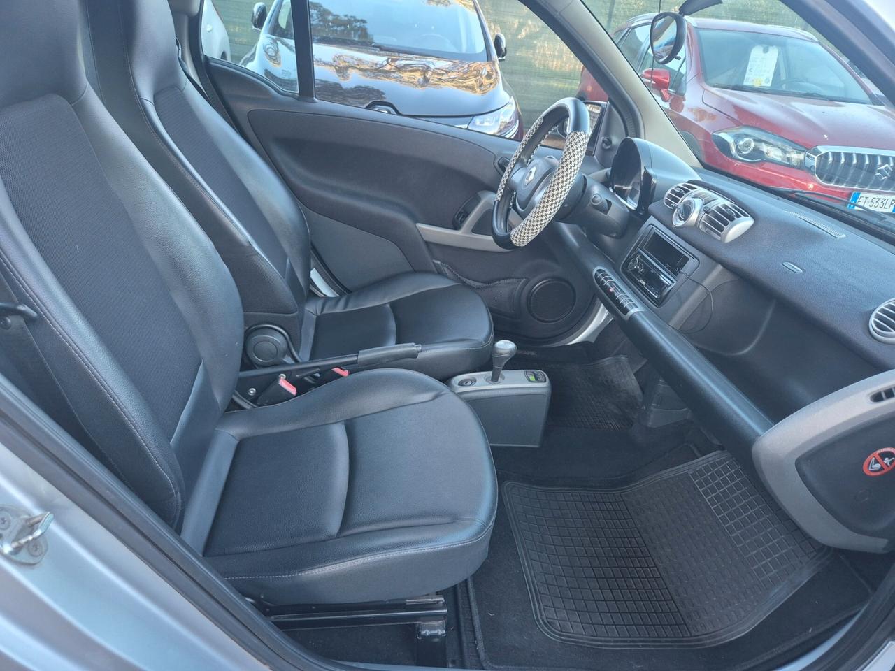 Smart ForTwo 1000 45 kW MHD coupé pure