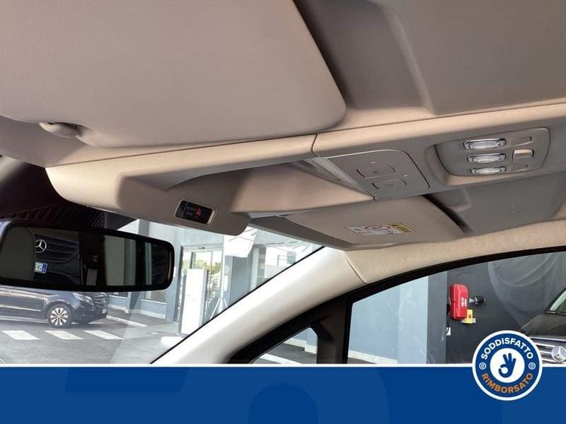 Mercedes-Benz Classe T 180 d AT