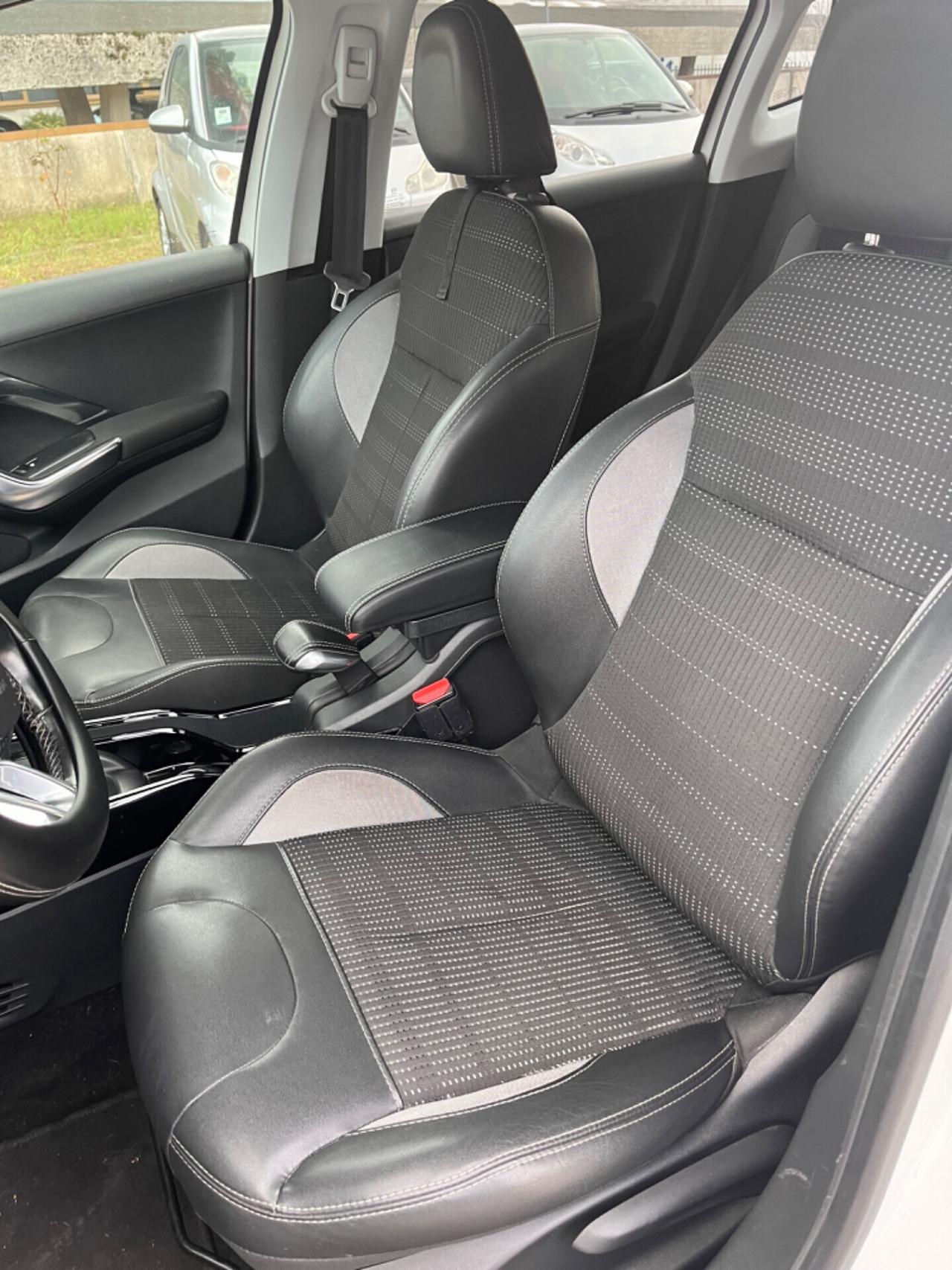 Peugeot 2008 1.5 Diesel AUTOMATICA PERFETTA