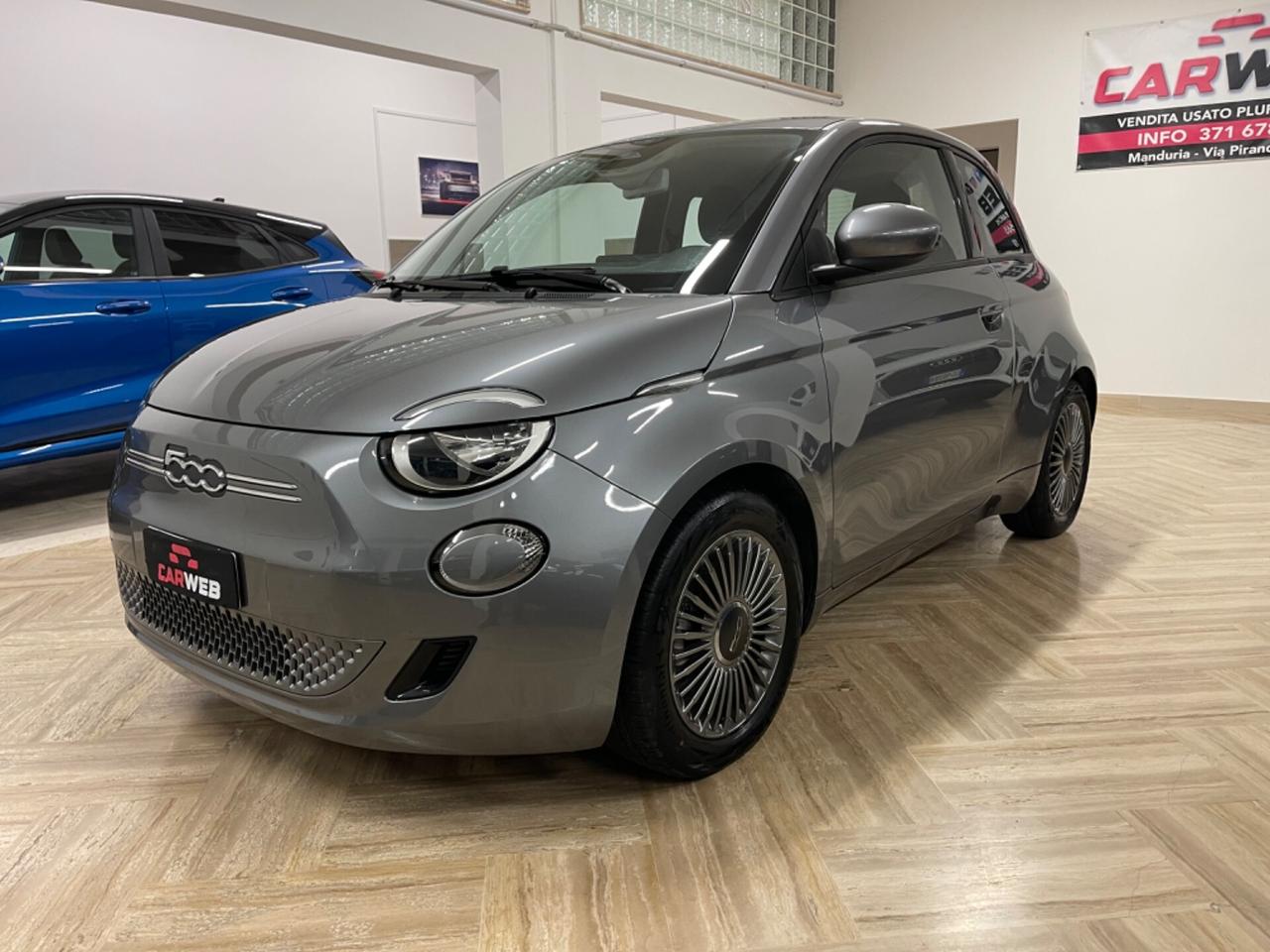 FIAT 500e 43KW Navy 2022