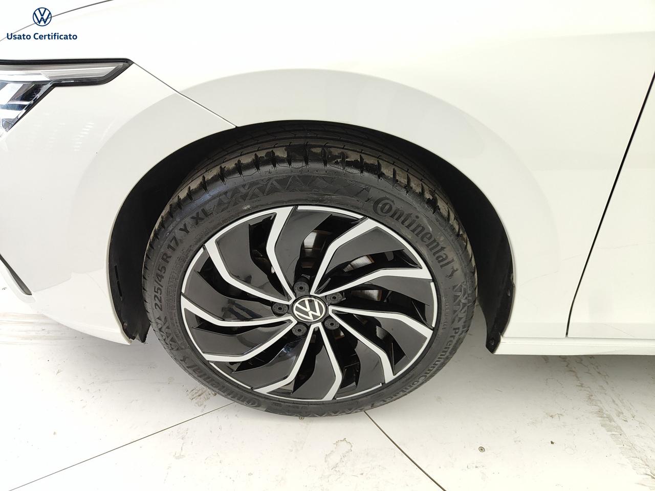 VOLKSWAGEN Golf 8ª serie - Golf 1.0 TSI EVO Life