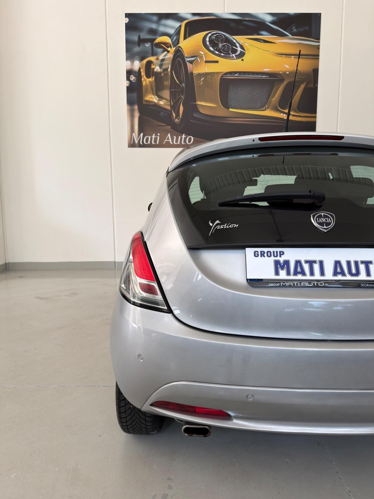 Lancia Ypsilon 1.2 69 CV 5 porte S&S Gold