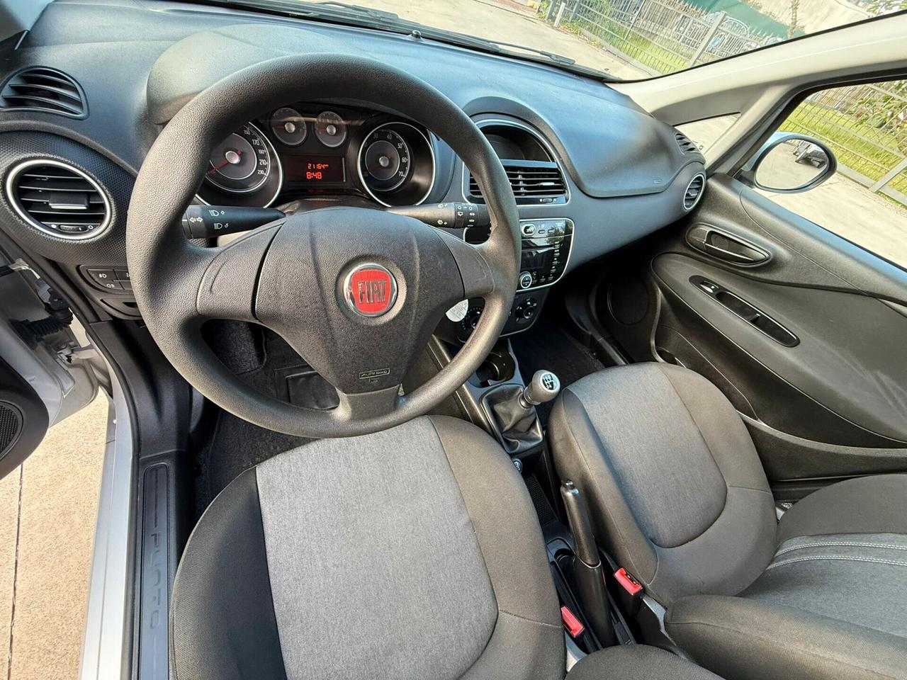 Fiat Punto 1.2 unico-propr 2015 con 21.000 km