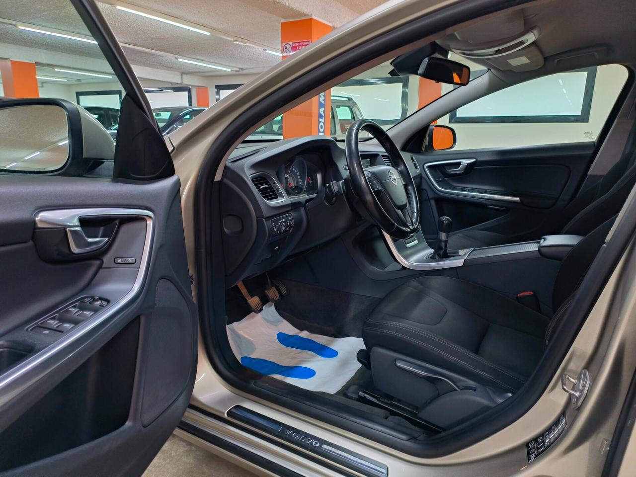 Volvo V60 D2 1.6 Diesel da 115 CV Kinetic - 2015