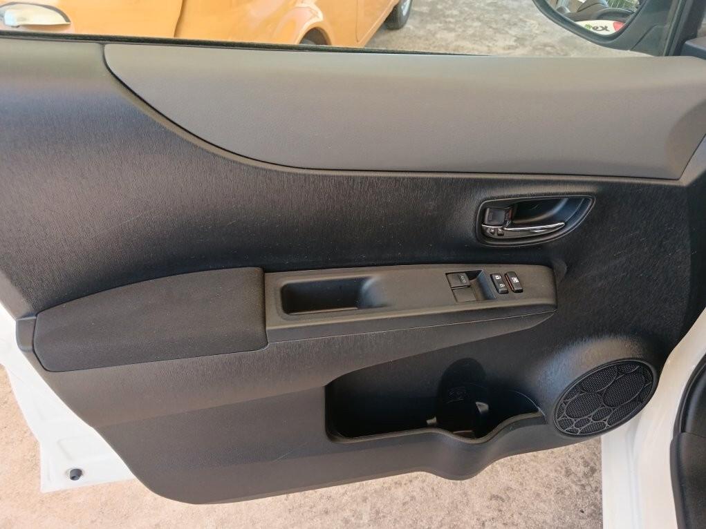 Toyota Yaris 1.4 D-4D 5 porte Lounge