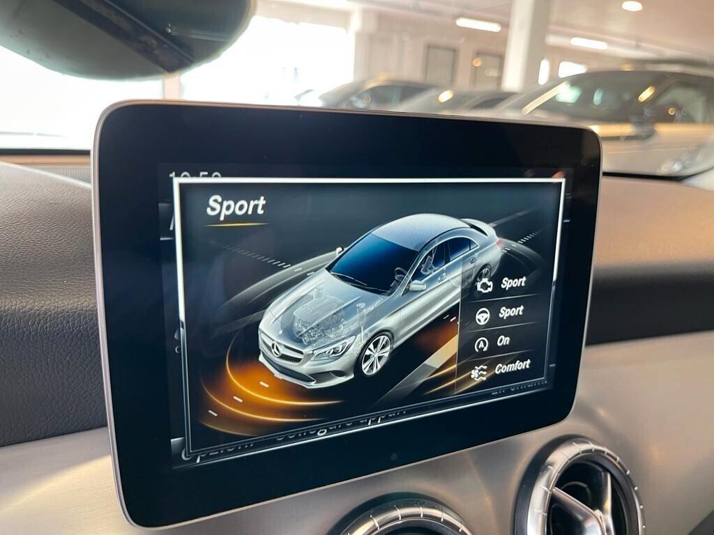 Mercedes-benz CLA 200 d PREMIUM 4Matic Automatic