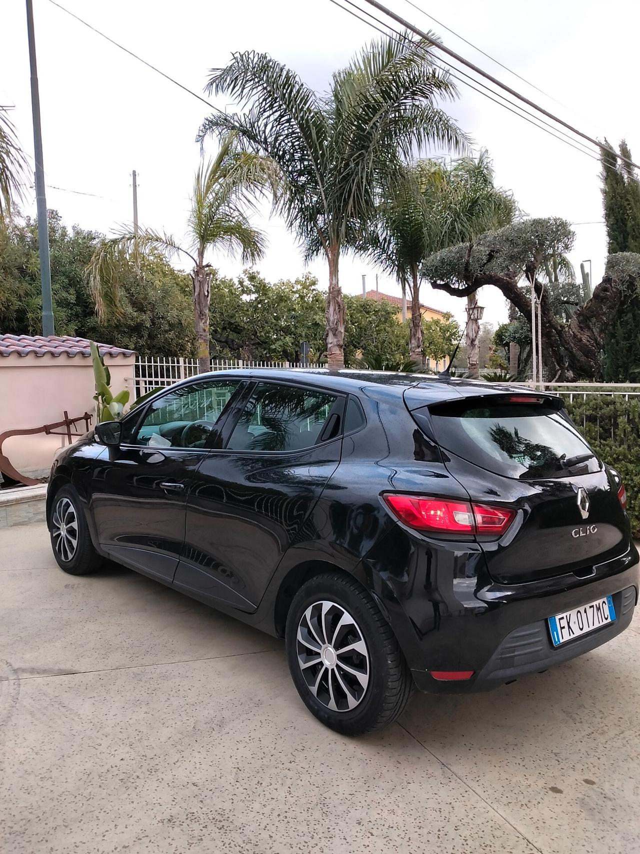 Renault Clio 1.2 75CV 5 porte Life