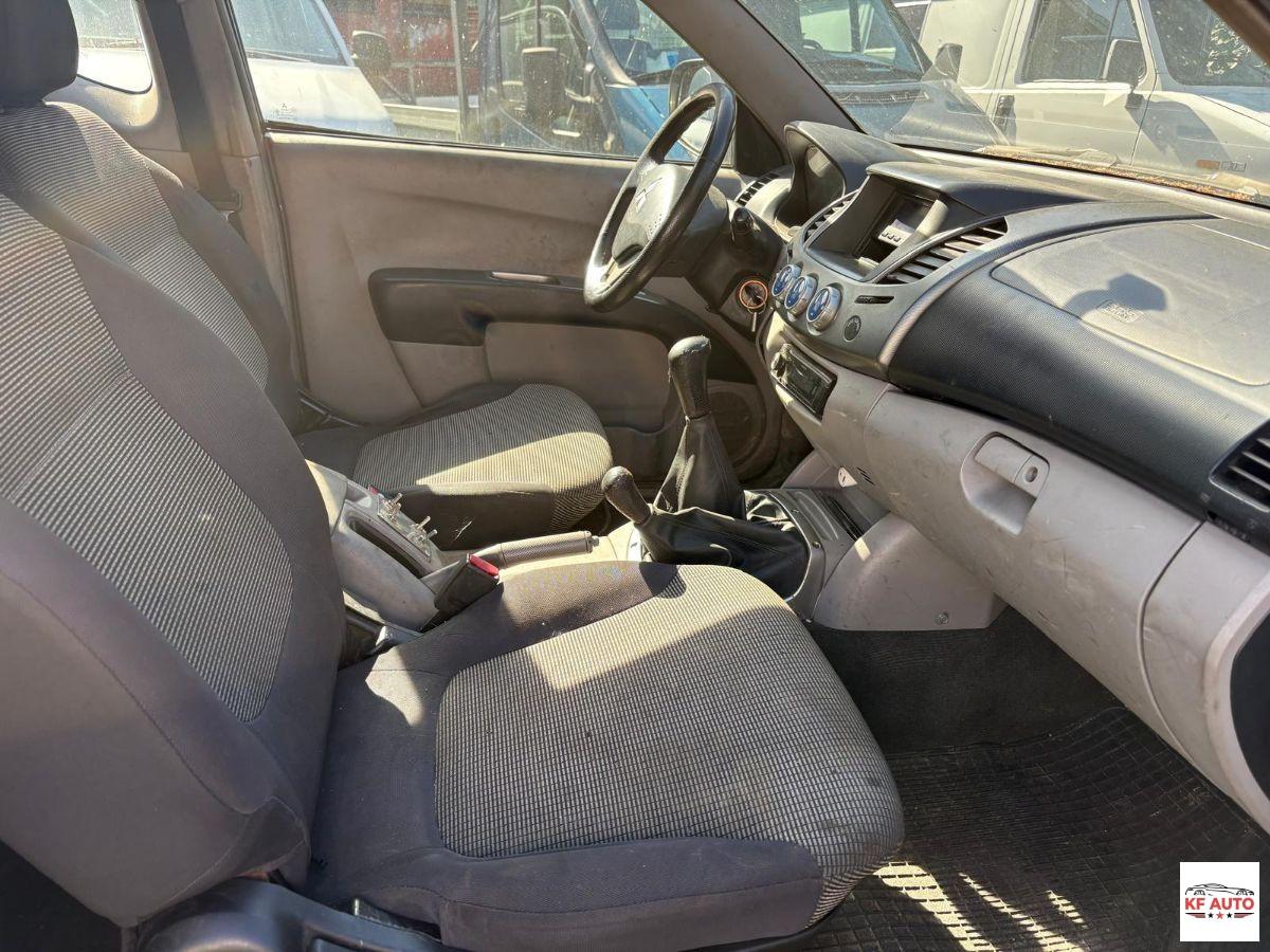 MITSUBISHI - L200 c.cab 2.5 di-d Intense