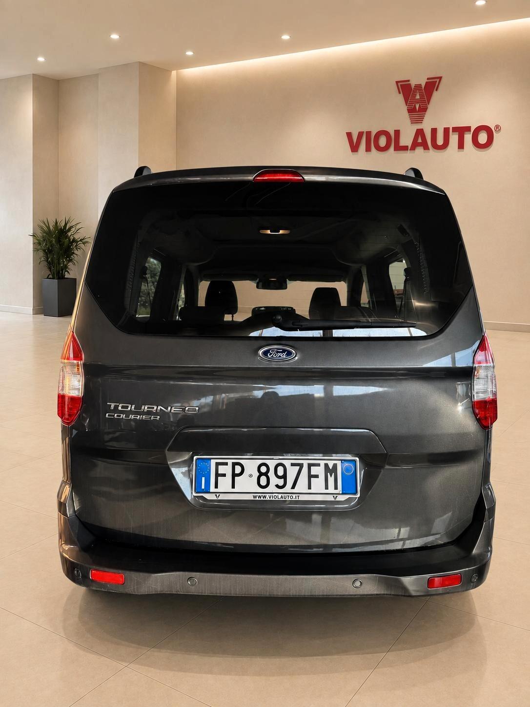 Ford Tourneo Courier 1.5 TDCI 75 CV Titanium