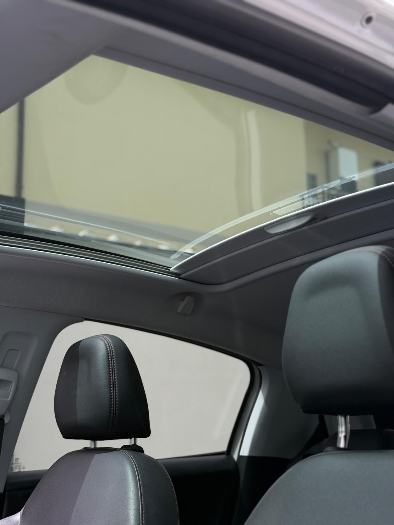 Peugeot 208 BlueHDi 100 5 porte GT Line